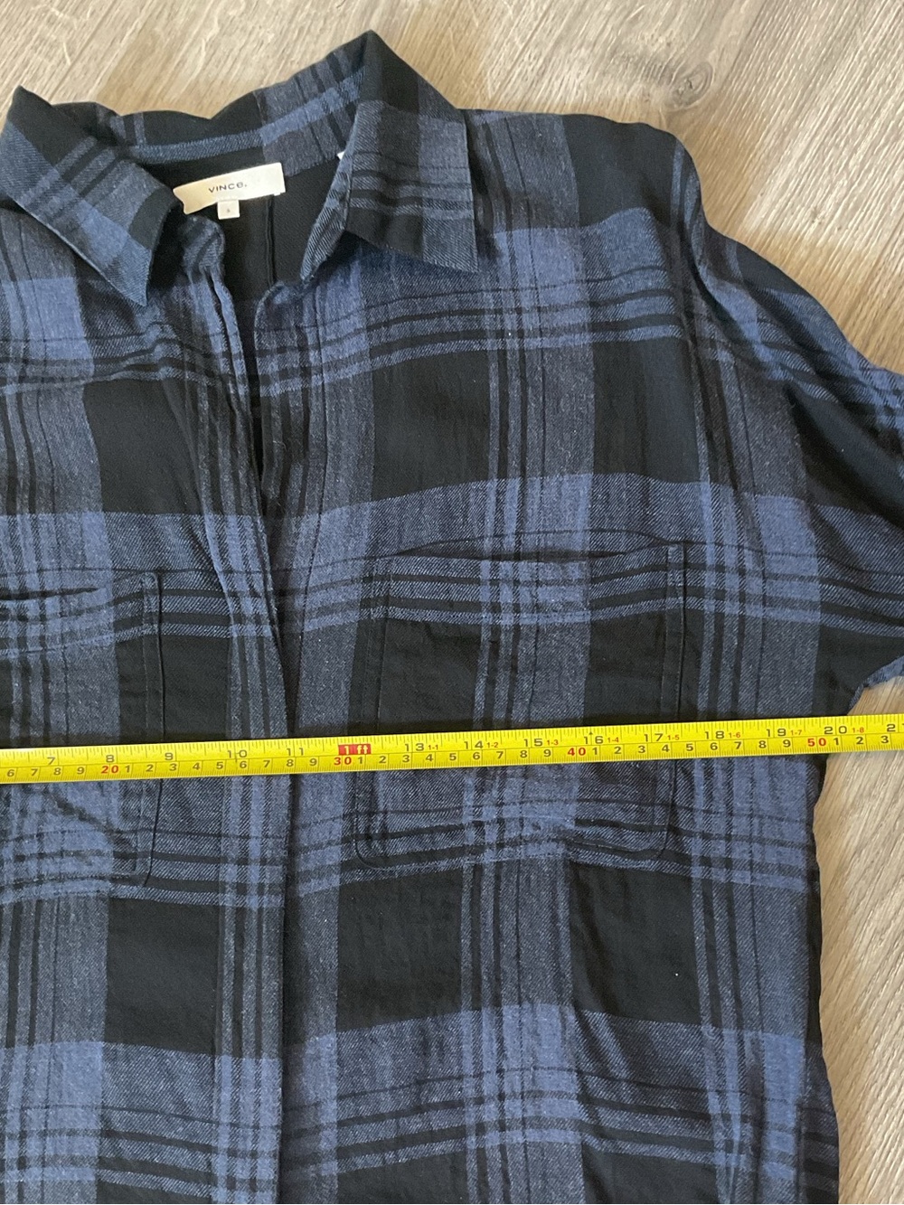 Vince Black & Blue Heathered Lightweight Plaid  Pullover blouse . - Picture 7 of 10